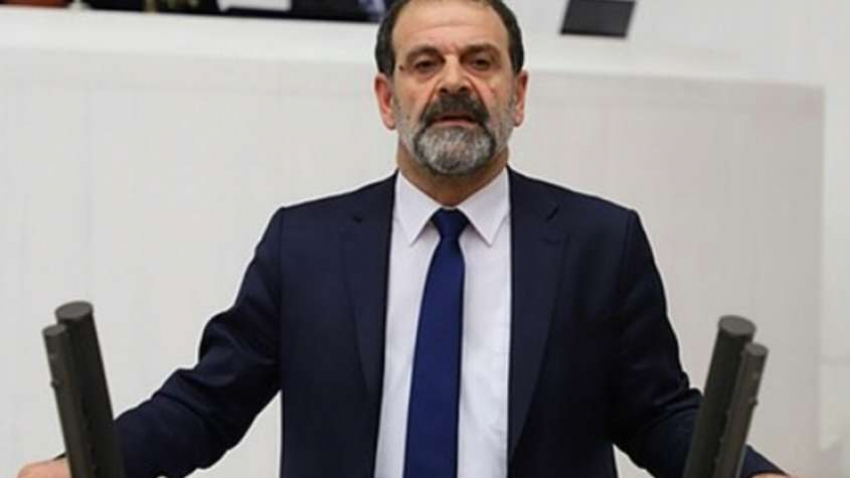 النائب توما جيليك يطالب بفتح مدارس للغة السريانية في تركيا