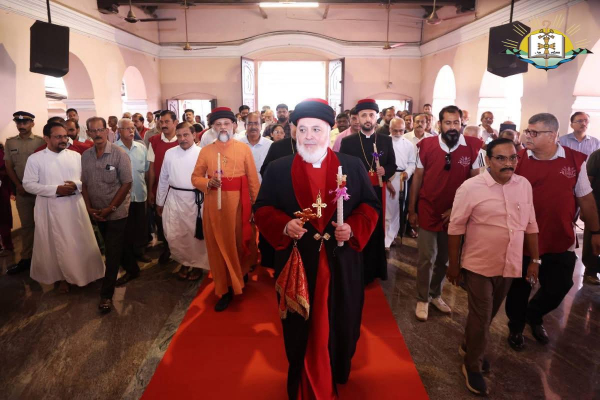قداسة البطريرك مار آوا الثالث يصل إلى مدينة تريشور في ولاية كيرالا جنوب الهند