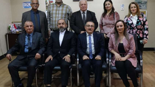 وفدٌ من مؤسسة اولف تاو يلتقي بمدراء التعليم السرياني في شمال العراق