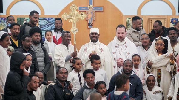 المهاجرون الكاثوليك في الأرض المقدّسة: إيمان عظيم يمارس في الخفية